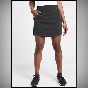 Athleta Fairway High Rise Golf 18”‎ Skort Black Size M